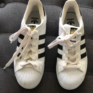 Women’s Adidas Superstar sneakers, size 5.5